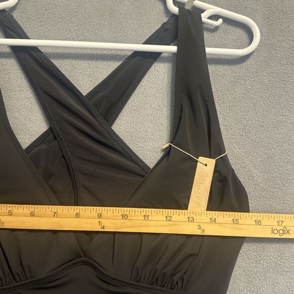 Black Cross-Back Women Swim One Piece - Picture 11 of 14